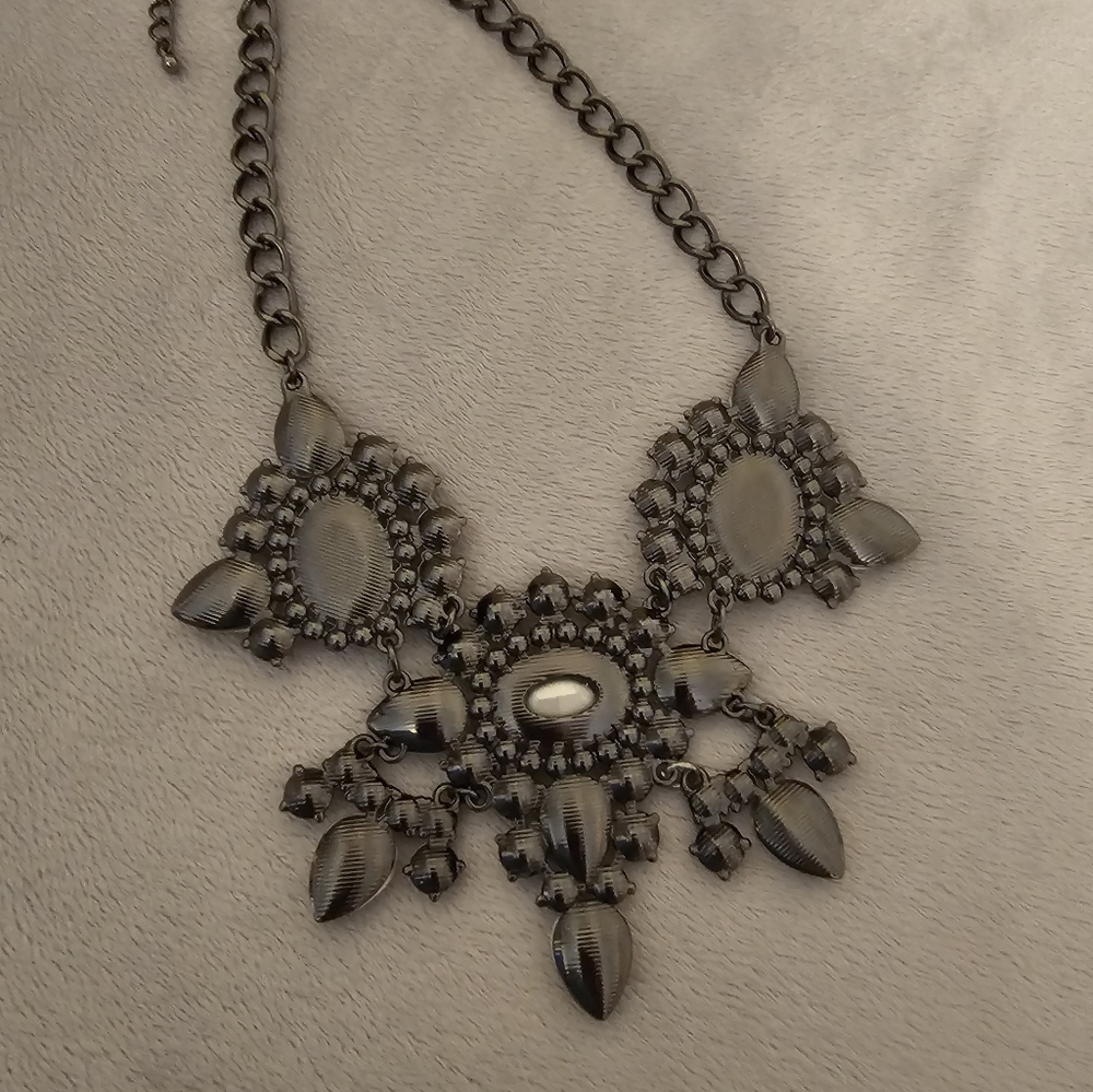 Rhinestone Statement Necklace - image 2